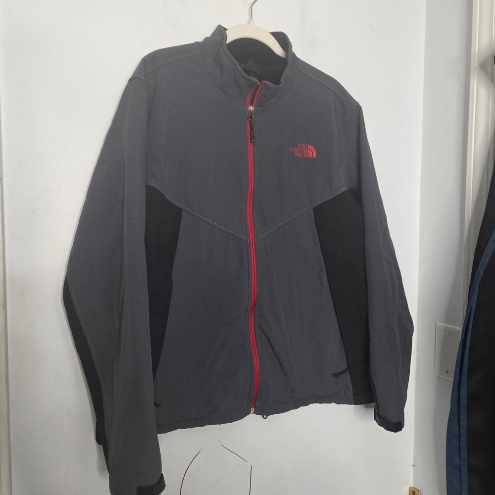 The North Face Mens XL Grey Black Red Full Zip Softshell Jacket Mock Neck Logo